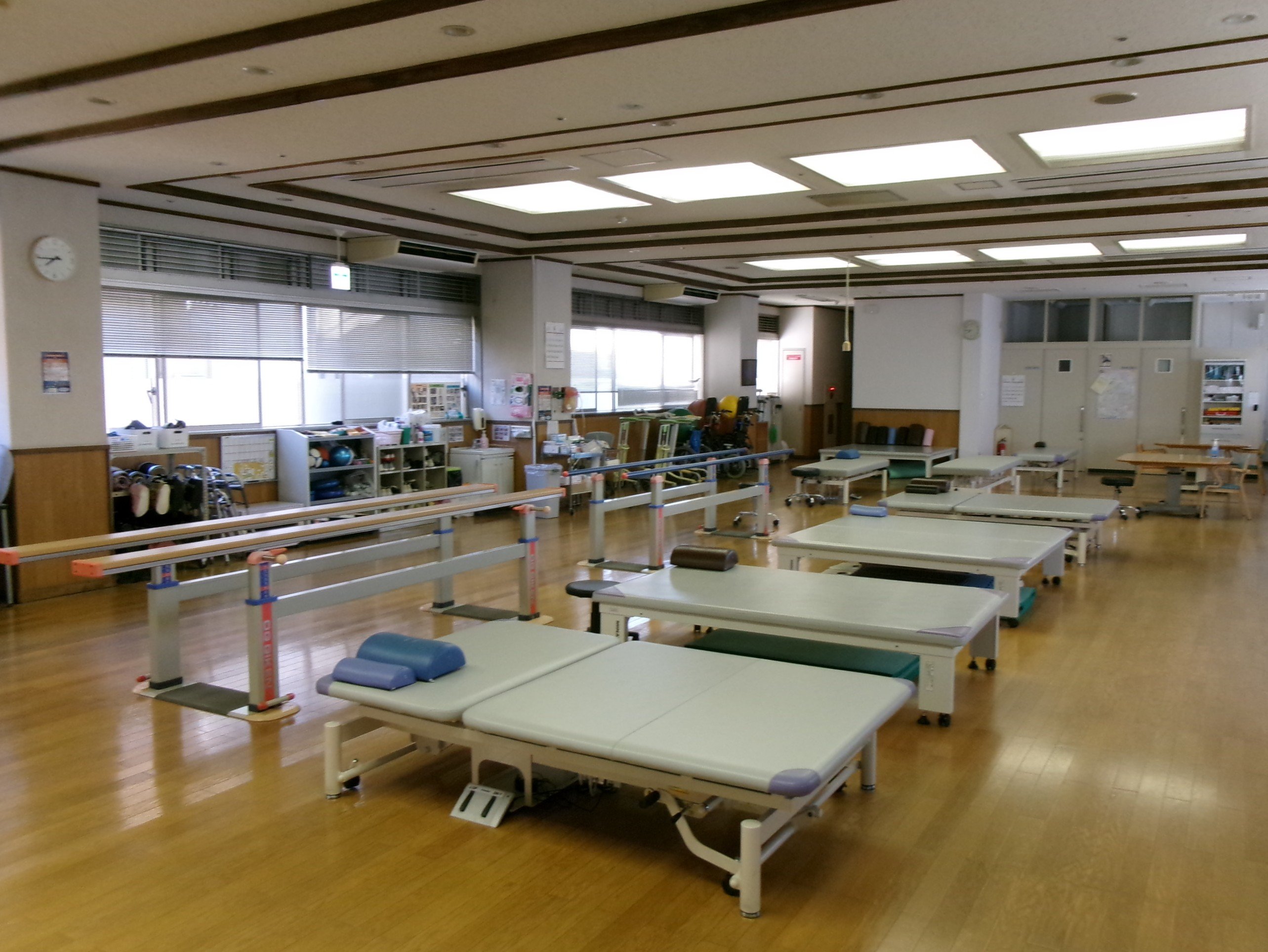 HP施設基準のリハビリ室.JPG